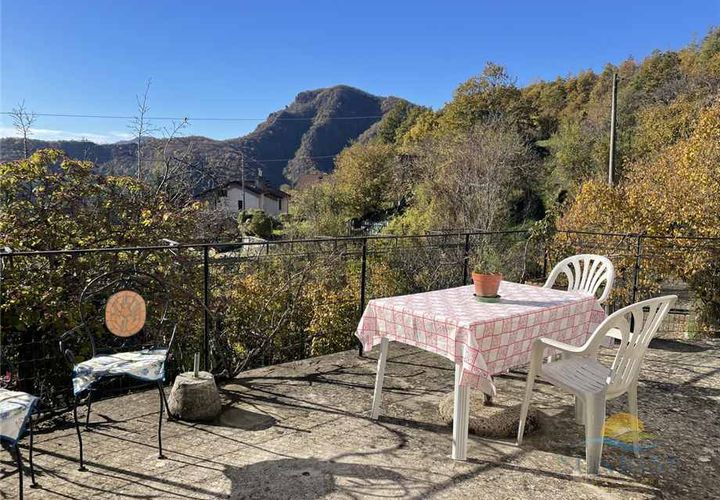 Villa a Mongiardino Ligure, Alessandria, Mongiardino Ligure - € 79.000 | Ref: SR104 - foto 1