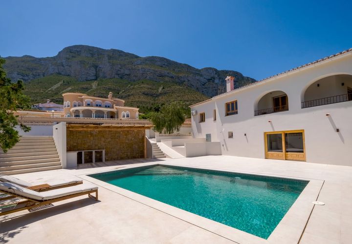 Villa a Denia, Alicante, Denia - € 1.150.000 | Ref: MOM4521 - foto 1