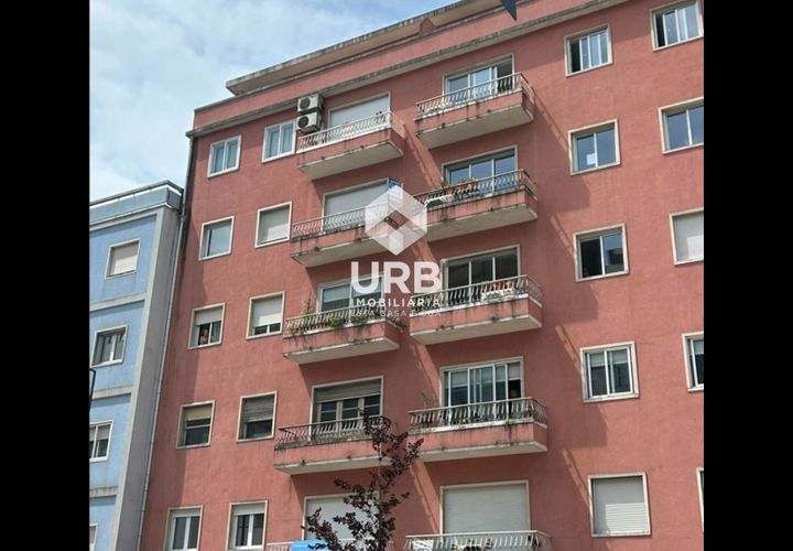 Apartament a Braga, Braga, Braga - € 1.100/mes | Ref: RU01-40184 - foto 1