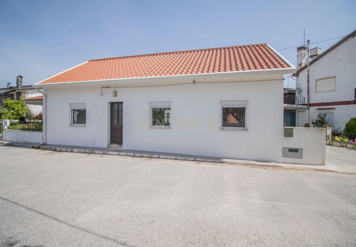 Villa a Soure, Coimbra, Soure - € 165.000 | Ref: C0372-01853 - foto 1