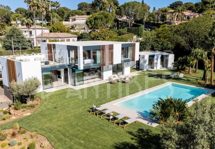Villa i Antibes, Alpes-Maritimes, Antibes - € 12.500.000 | Ref: 87104609 - foto 1
