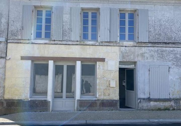 Villa a Val-de-Cognac, Charente, Val-de-Cognac - € 990/mes | Ref: 790924 - foto 1