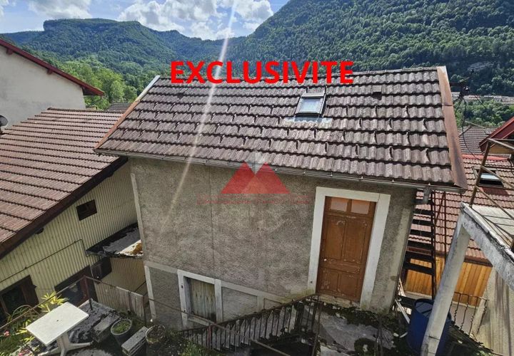 Villa i Saint-Claude, Jura, Saint-Claude - € 35.000 | Ref: 87069490 - foto 1