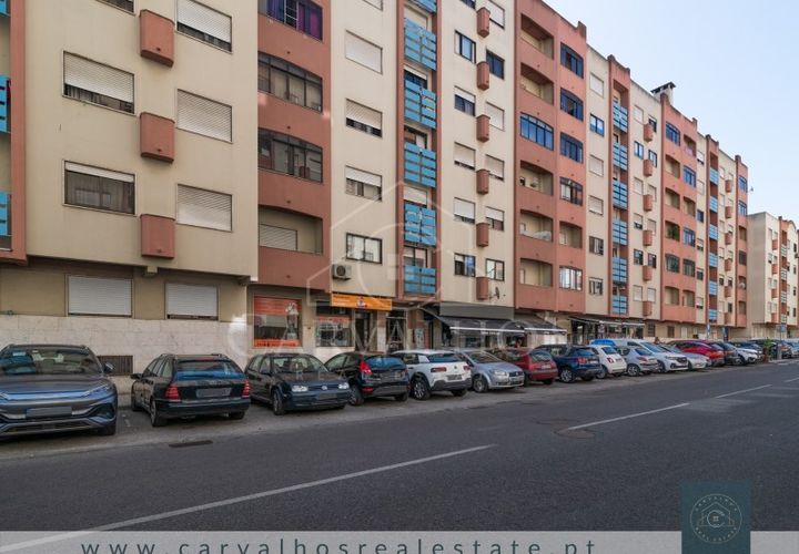 Leilighet i Cacem, Lisbon, Cacem - € 265 000 | Ref: CRNC-066 - foto 1