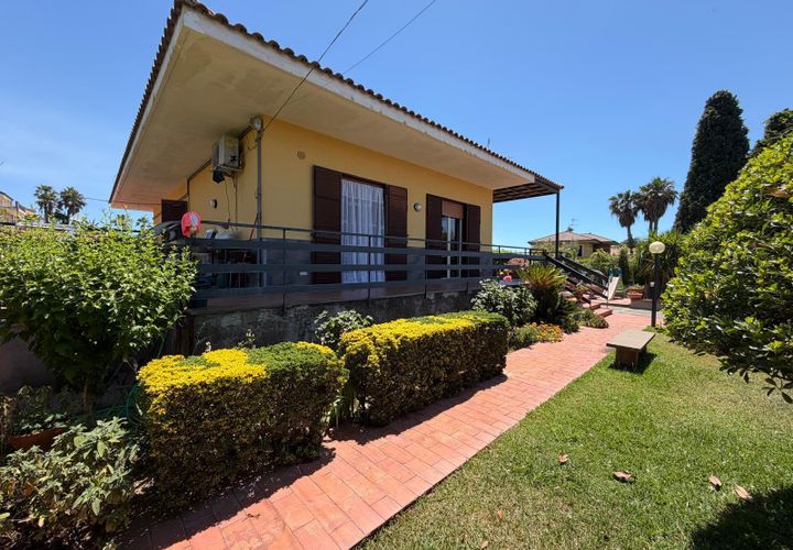 Villa i Mascalucia, Catania, Mascalucia - € 368.000 | Ref: 505/V - foto 1