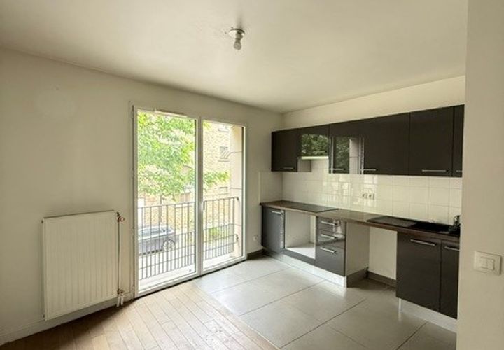 Leilighet i Chaville, Hauts-de-Seine, Chaville - € 575 000 | Ref: T4-CHAVILLE-A102-IMMEUBLE-RECENT - foto 1