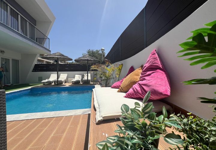 Villa a Luz, Faro, Luz - € 2.500/mes | Ref: RVA23BRG - foto 1