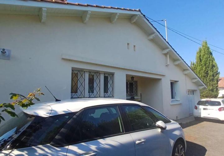 Villa a Auch, Gers, Auch - € 790/mes | Ref: 95494 - foto 1