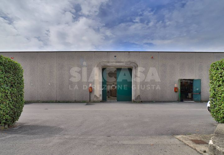 L'establiment comercial a Arcore, Monza and Brianza, Arcore - € 3.500/mes | Ref: CAP.ARCORE-TS3500A - foto 1