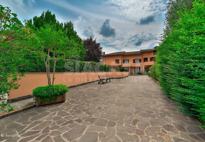 Rækkehus i Vimercate, Monza and Brianza, Vimercate - € 549.000 | Ref: VILLA.ORENO-IZ549V - foto 1