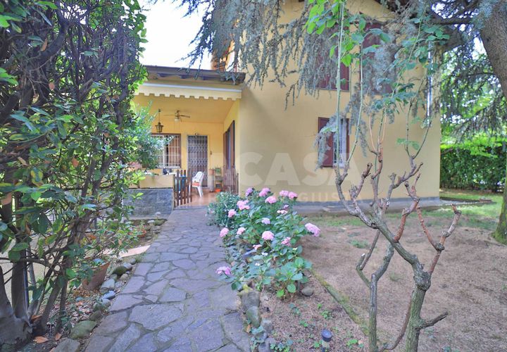 Villa a Busnago, Monza and Brianza, Busnago - € 360.000 | Ref: VILLA.BUSNAGO-FB360V - foto 1