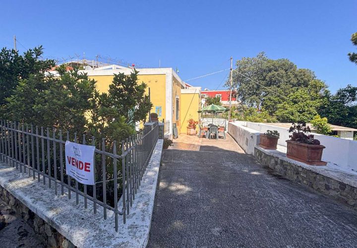Villa i Ponza, Latina, Ponza - € 380.000 | Ref: PZ8327M-1368045 - foto 1