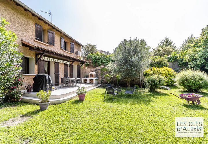 Villa a Givors, Rhone, Givors - € 299.000 | Ref: 87101116 - foto 1