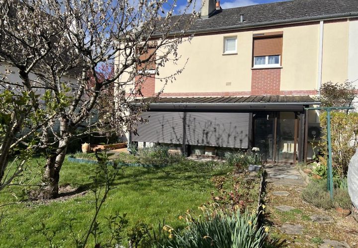 Villa a Olivet, Loiret, Olivet - € 199.500 | Ref: 3011444505 - foto 1