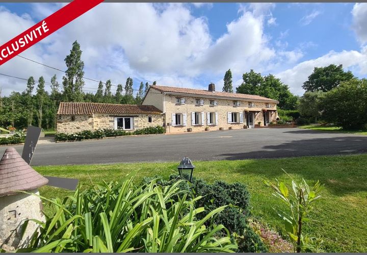 Landejendom i Le Pin, Deux-Sevres, Le Pin - € 292.900 | Ref: 203889 - foto 1