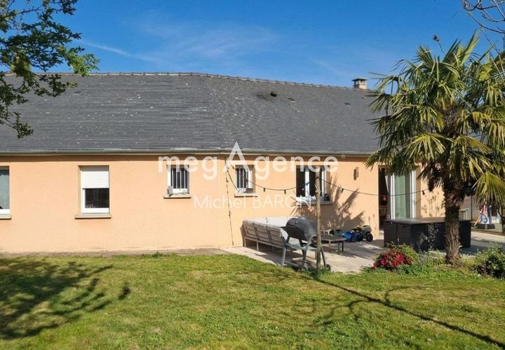 Villa a Simplé, Mayenne, Simplé - € 179.000 | Ref: 204992 - foto 1