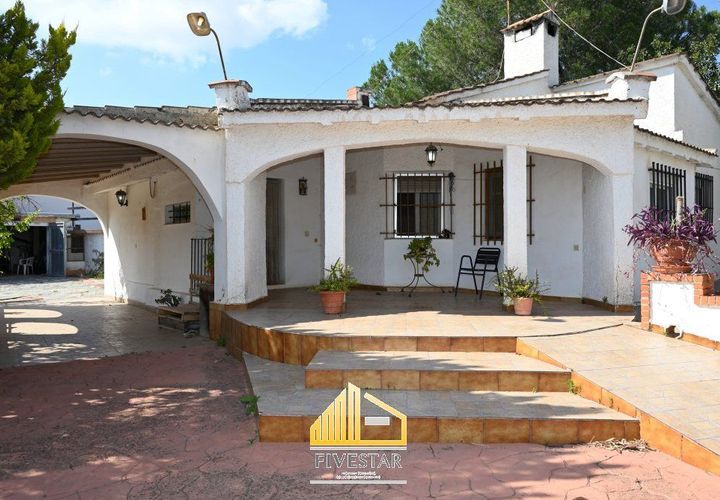 Villa i Montserrat, Valencia, Montserrat - € 288.000 | Ref: 5STR042026 - foto 1