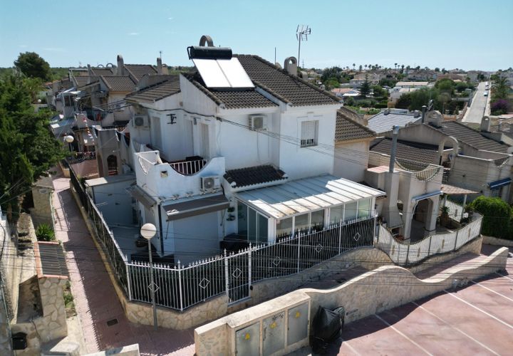 Villa i La Marina, Alicante, La Marina - € 215.000 | Ref: SP4833 - foto 1