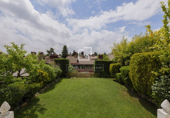 Villa i Boadilla Del Monte, Madrid, Boadilla Del Monte - € 1.250.000 | Ref: POZ69377 - foto 1