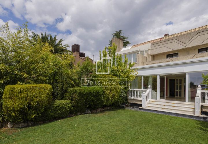 Villa em Boadilla Del Monte, Madrid, Boadilla Del Monte - € 1.250.000 | Ref: POZ69377 - foto 1