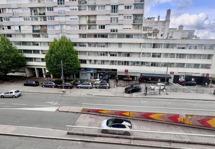 Lejlighed i Saint-Etienne, Loire, Saint-Etienne - € 110.000 | Ref: 204467 - foto 1