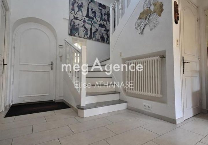 Villa a Fougeres, Ille-et-Vilaine, Fougeres - € 323.500 | Ref: 204752 - foto 1