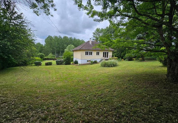 Villa i La Guierche, Sarthe, La Guierche - € 174.000 | Ref: 204550 - foto 1
