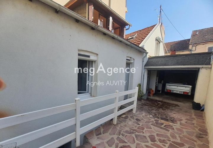 Villa a Montluçon, Allier, Montluçon - € 49.500 | Ref: 202767 - foto 1