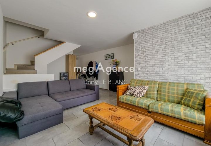 Villa in Chartres, Eure-et-Loir, Chartres - € 250.000 | Ref: 189720 - foto 1
