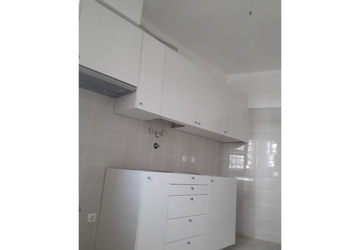 Apartament a Carnaxide, Lisbon, Carnaxide - € 1.000/mes | Ref: 5744 - foto 1