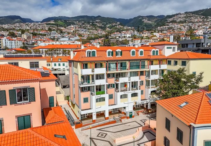 Apartament a Se, Madeira, Se - € 1.600/mes | Ref: C0216-03379 - foto 1