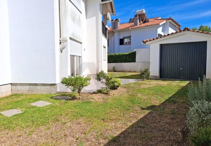 Apartament a Alges, Lisbon, Alges - € 2.300/mes | Ref: KWPT-034215 - foto 1