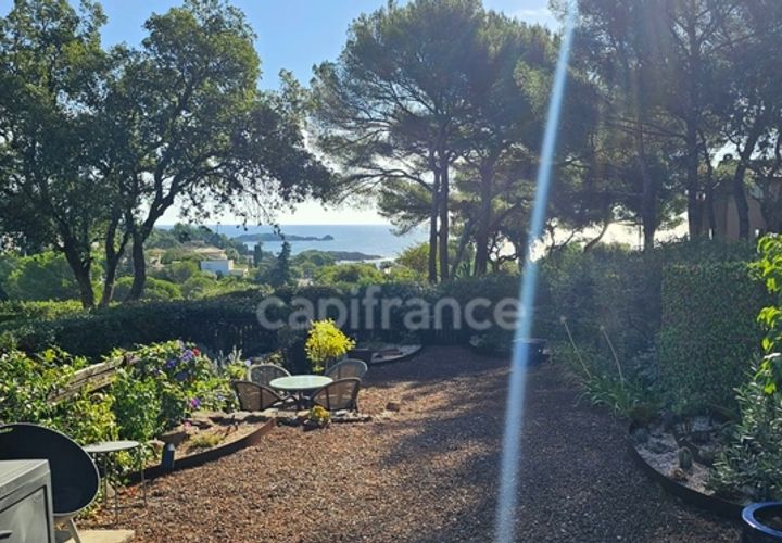Villa i Saint-Raphael, Var, Saint-Raphael - € 460.000 | Ref: 340935898211 - foto 1
