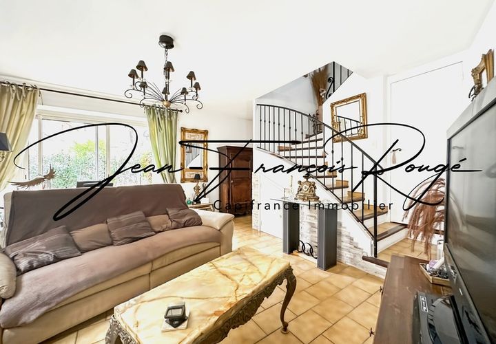 Villa a Roquebrune-sur-Argens, Var, Roquebrune-sur-Argens - € 289.900 | Ref: 340935539727 - foto 1
