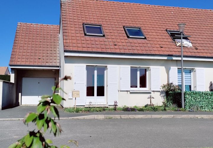 Villa i Moliens, Oise, Moliens - € 92.000 | Ref: 5704.1.3.3. - foto 1