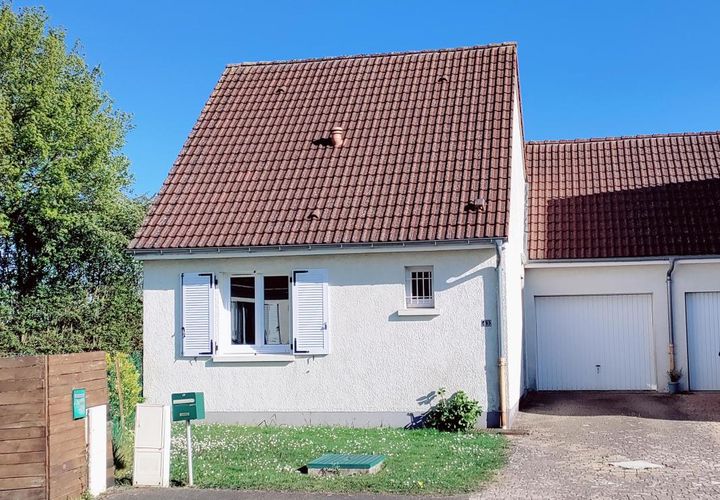 Villa i Moliens, Oise, Moliens - € 79.000 | Ref: 5702.1.7.7 - foto 1