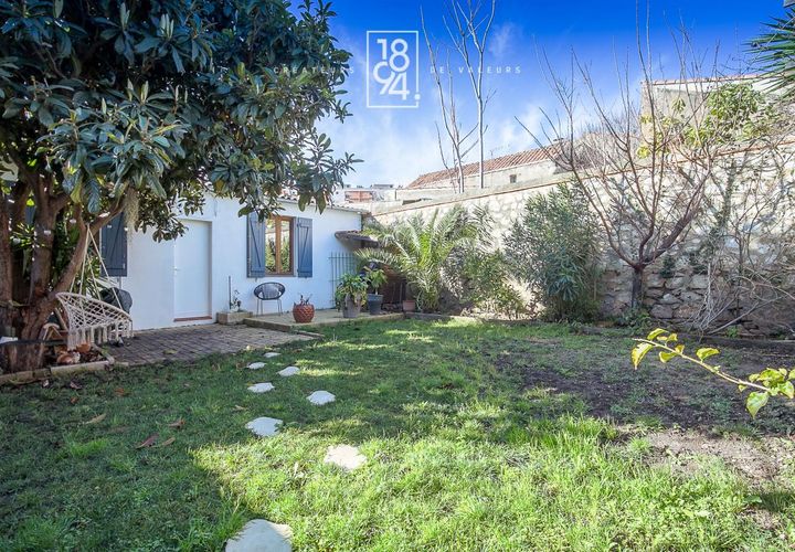 Byhus i Marseille, Bouches-du-Rhone, Marseille - € 275.000 | Ref: TU5X-8TF-9C3 - foto 1