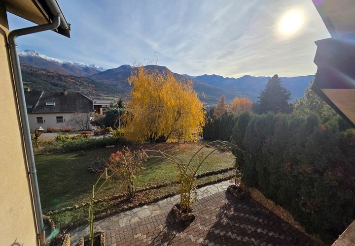 Villa a Embrun, Hautes-Alpes, Embrun - € 398.000 | Ref: 340937519779 - foto 1