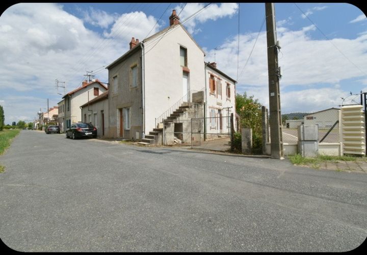 Villa i Montluçon, Allier, Montluçon - € 68.000 | Ref: 340934415010 - foto 1