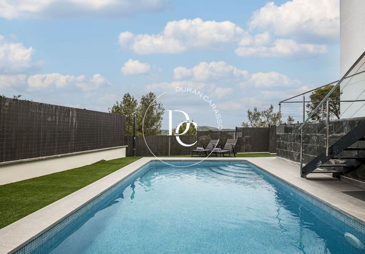 Villa a Canyelles, Barcelona, Canyelles - € 680.000 | Ref: 6368 - foto 1
