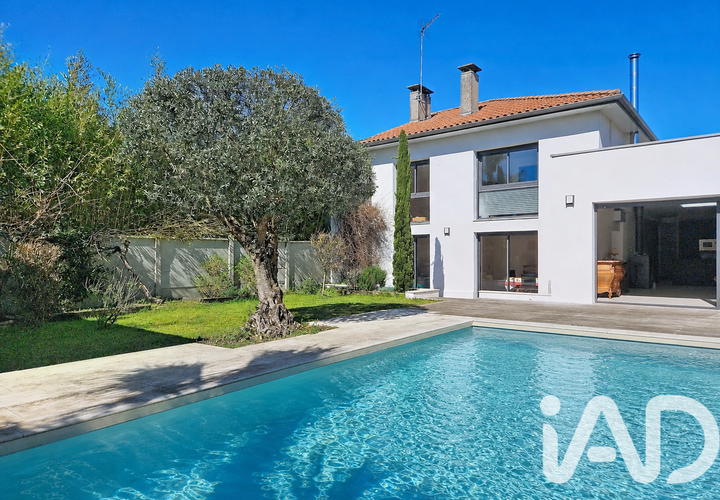 Villa a Bordeaux, Gironde, Bordeaux - € 899.000 | Ref: 35362 - foto 1