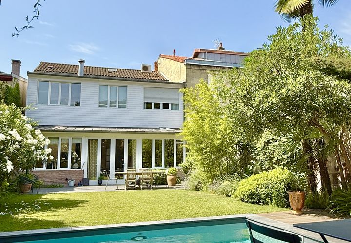 Villa i Bordeaux, Gironde, Bordeaux - € 1.240.000 | Ref: 38510 - foto 1