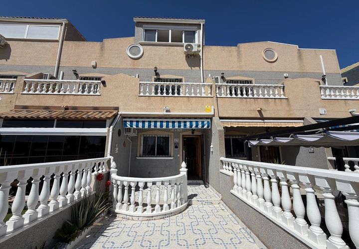 Byhus i Playa Flamenca, Alicante, Playa Flamenca - € 309.000 | Ref: 35933 - foto 1