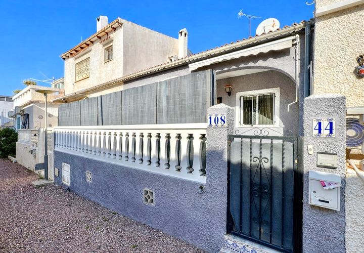 Rækkehus i La Marina, Alicante, La Marina - € 99.000 | Ref: NP: 856 - foto 1