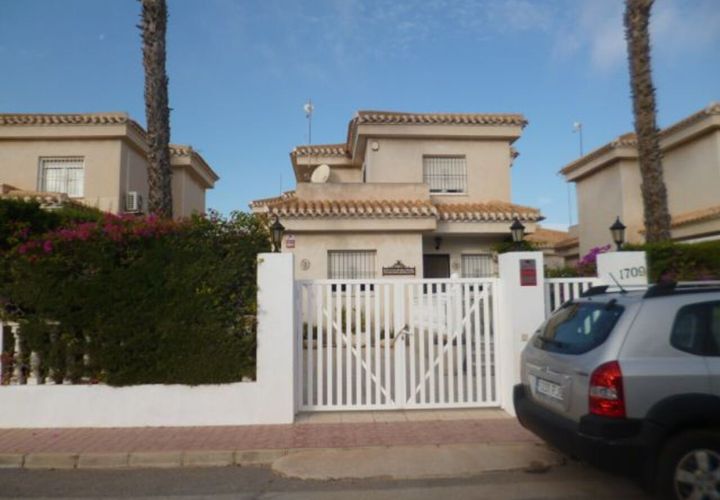 Villa i Playa Flamenca, Alicante, Playa Flamenca - € 419.000 | Ref: Ref-F1145 - foto 1