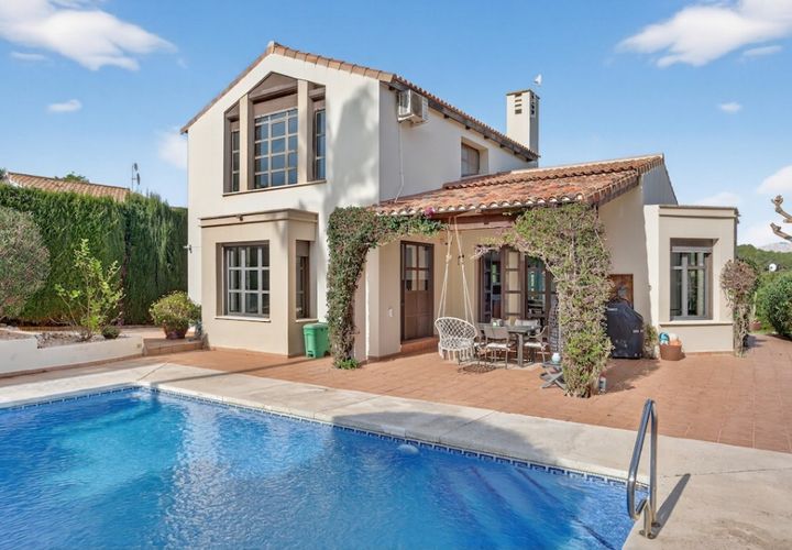 Villa en Javea, Alicante, Javea - € 950.000 | Ref: Ref-CBE02-327 - photo 1