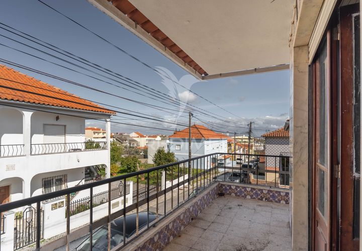 Byhus i Loures, Lisbon, Loures - € 399.000 | Ref: 061237 - foto 1