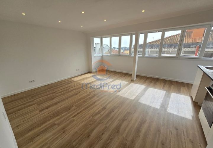 Lejlighed i Cacem, Lisbon, Cacem - € 279.700 | Ref: MJU10020 - foto 1