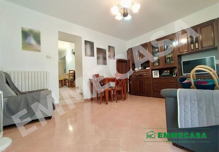 Villa a Valenzano, Bari, Valenzano - € 130.000 | Ref: VHU-258 - foto 1