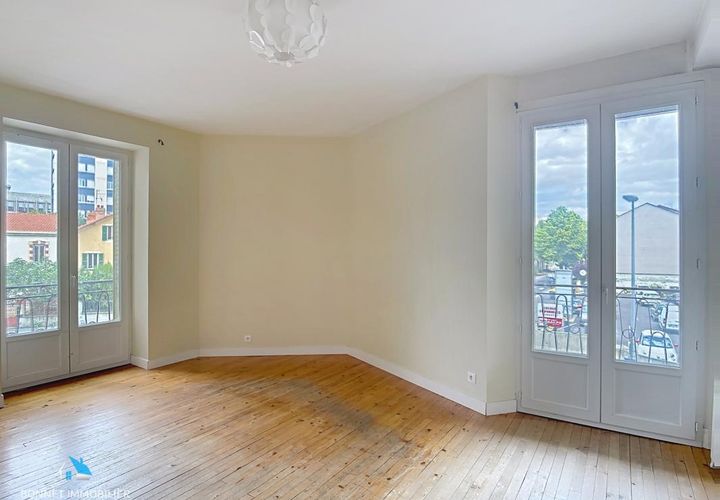 Leilighet i Clermont-Ferrand, Puy-de-Dome, Clermont-Ferrand - € 135 000 | Ref: 552-ASJ - foto 1